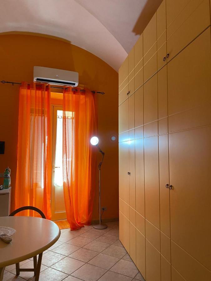 Al Vicoletto 11 Apartman Catania Kültér fotó