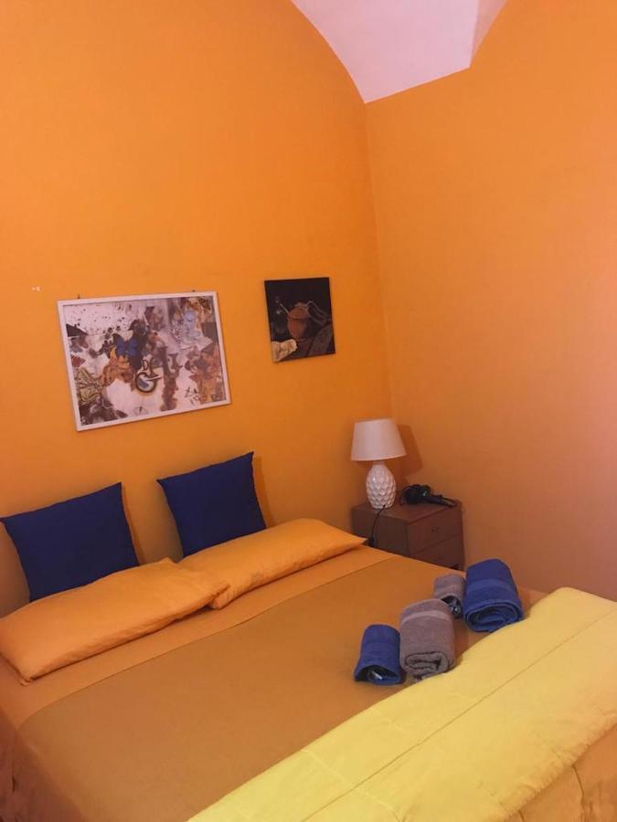 Al Vicoletto 11 Apartman Catania Kültér fotó